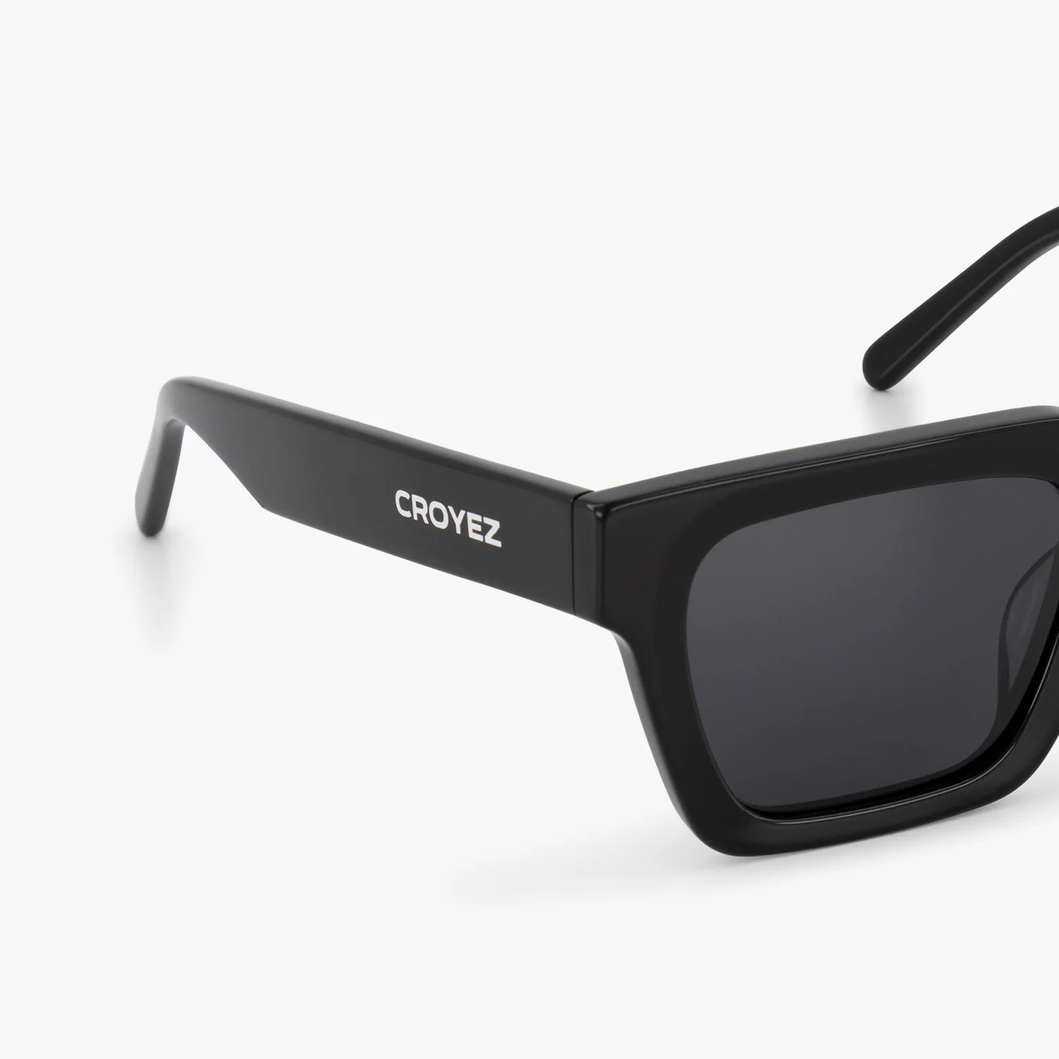 CROYEZ APEX SUNGLASSES | BLACK/BLACK - Image 4