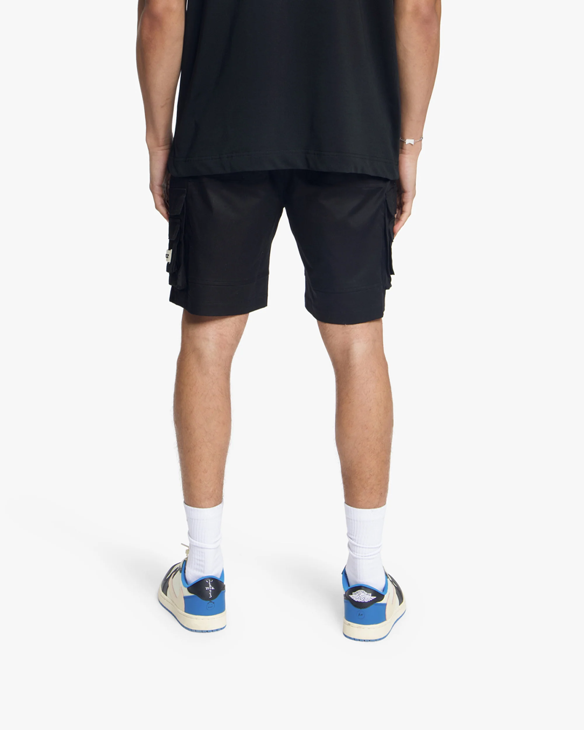 Croyez Classic Cargo Shorts | Black - Image 4