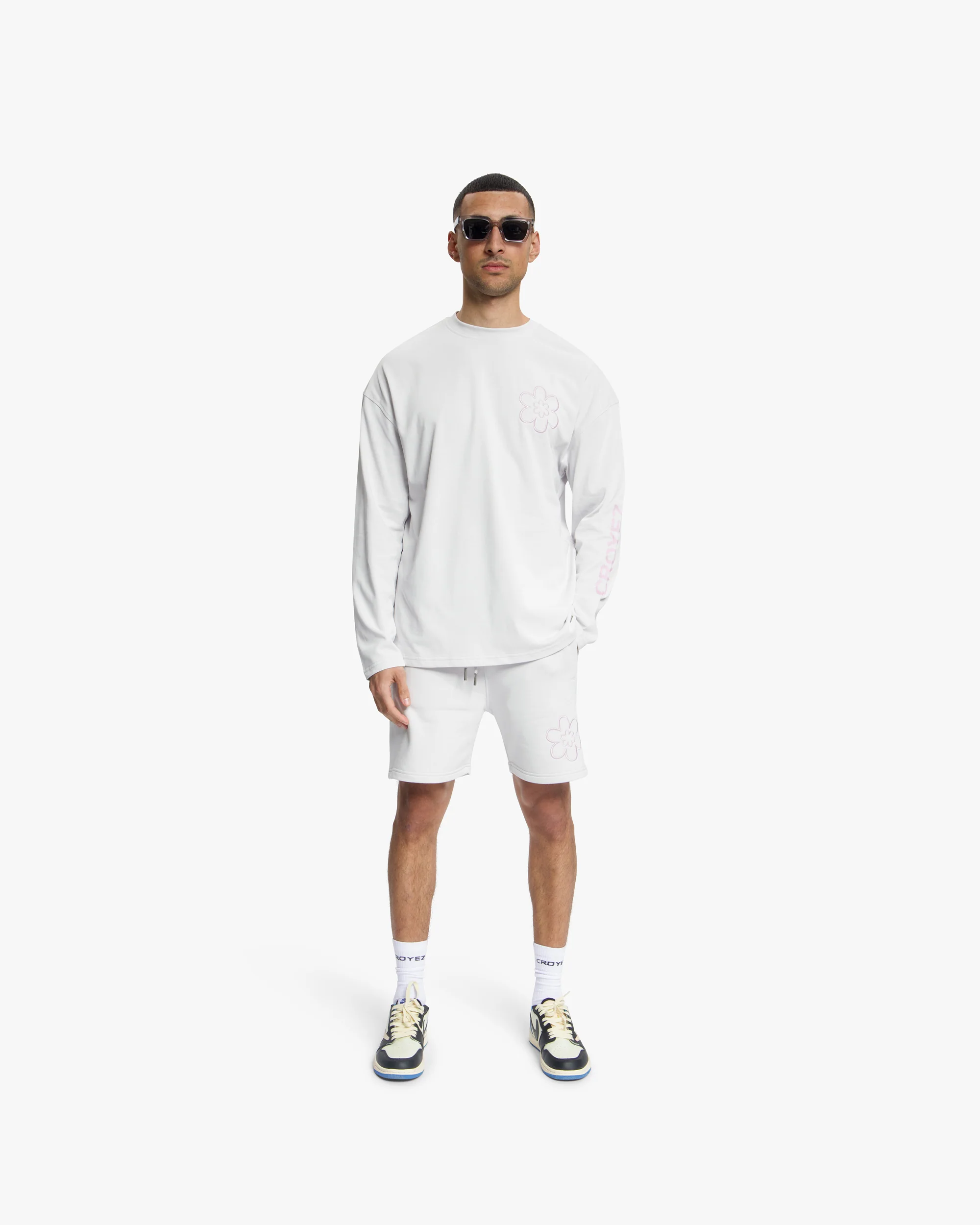 Croyez Contour De La Fleur Longsleeve | Light Grey - Image 6