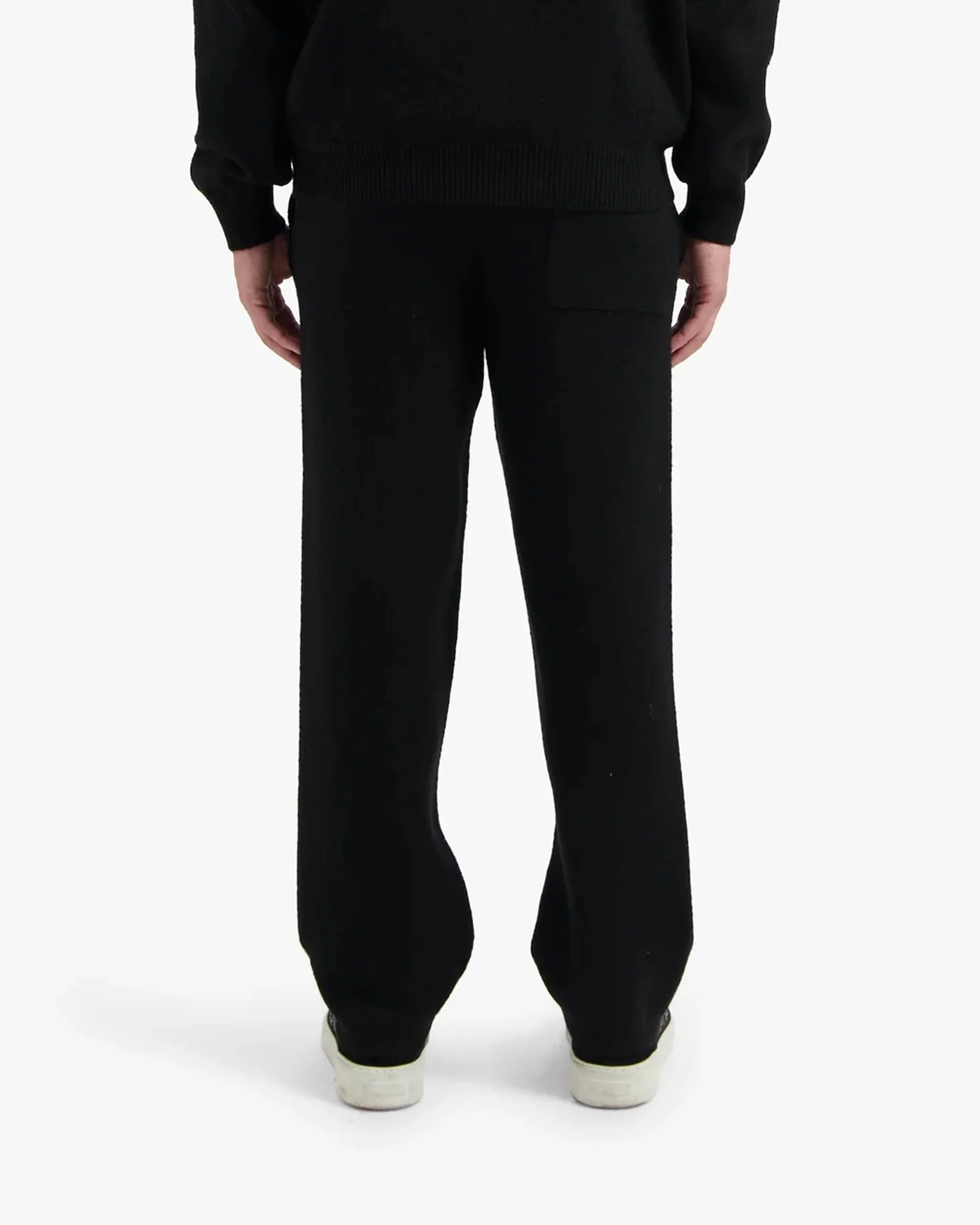 CROYEZ FLUFFY ESSENCE KNIT SWEATPANTS | BLACK - Image 4