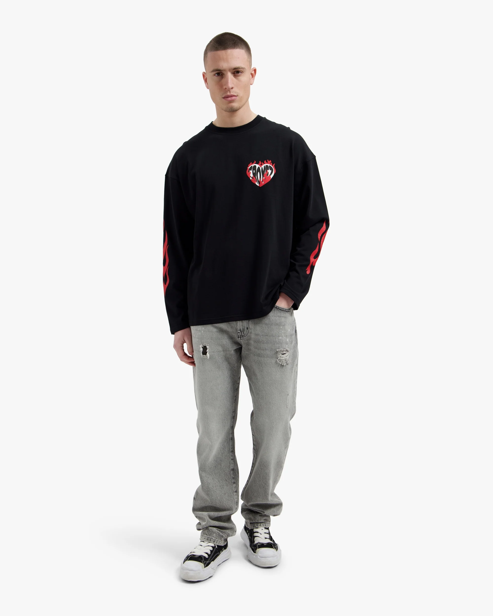 Croyez Heart On Fire Longsleeve | Vintage Black - Image 5