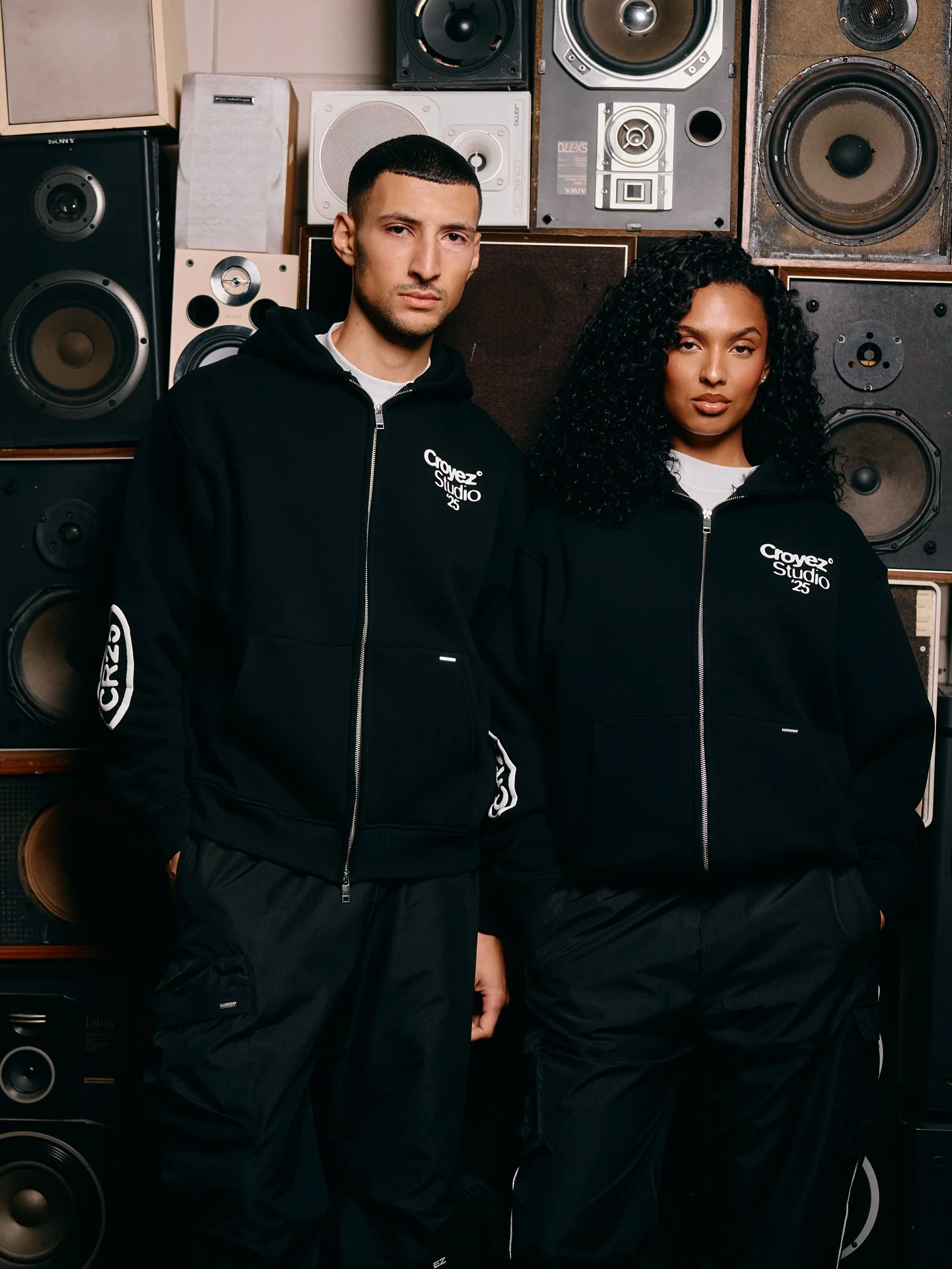 Croyez Pop-Up Zip Hoodie | Black - Image 3