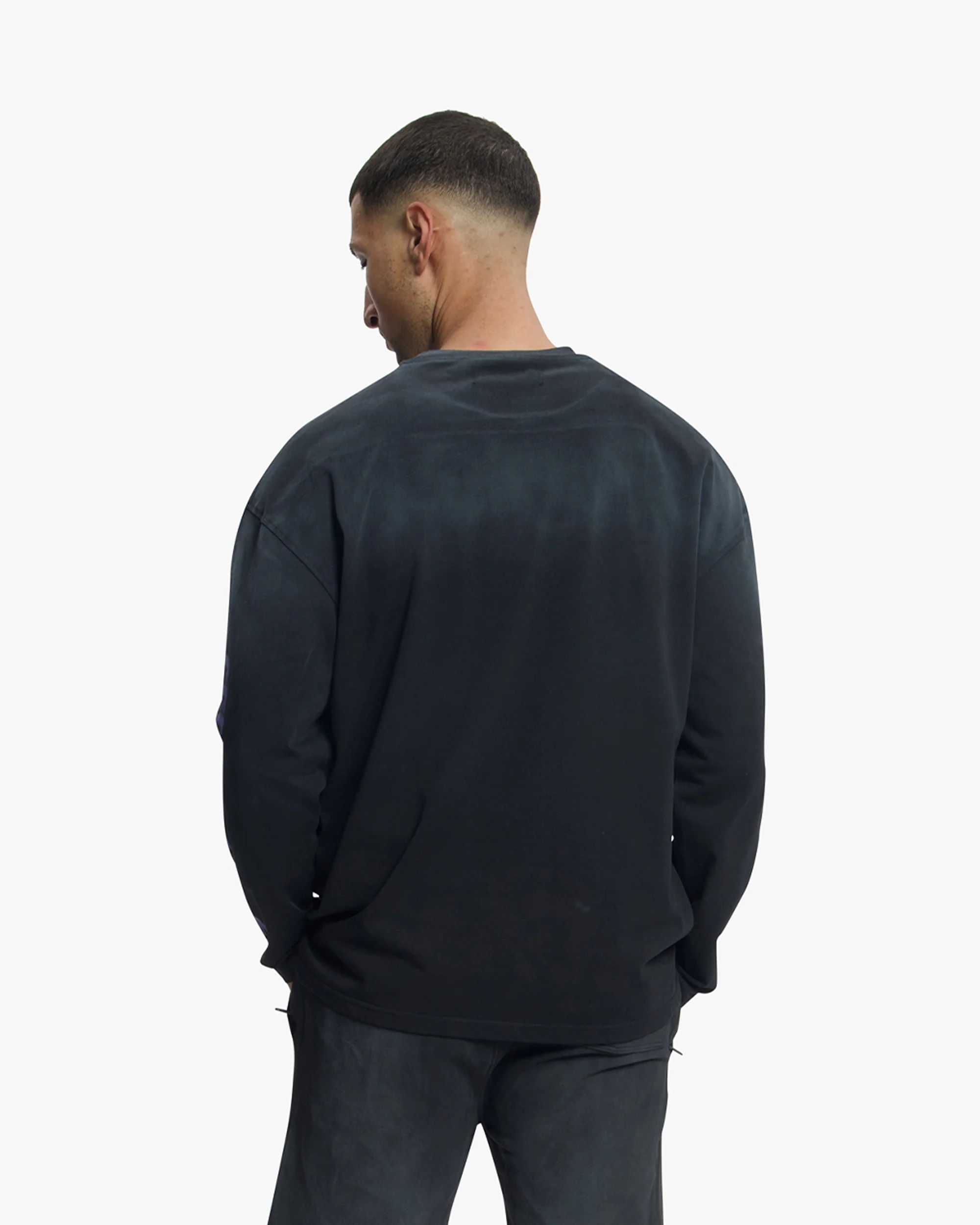 Croyez Sprayed Atelier Longsleeve | Black - Image 4