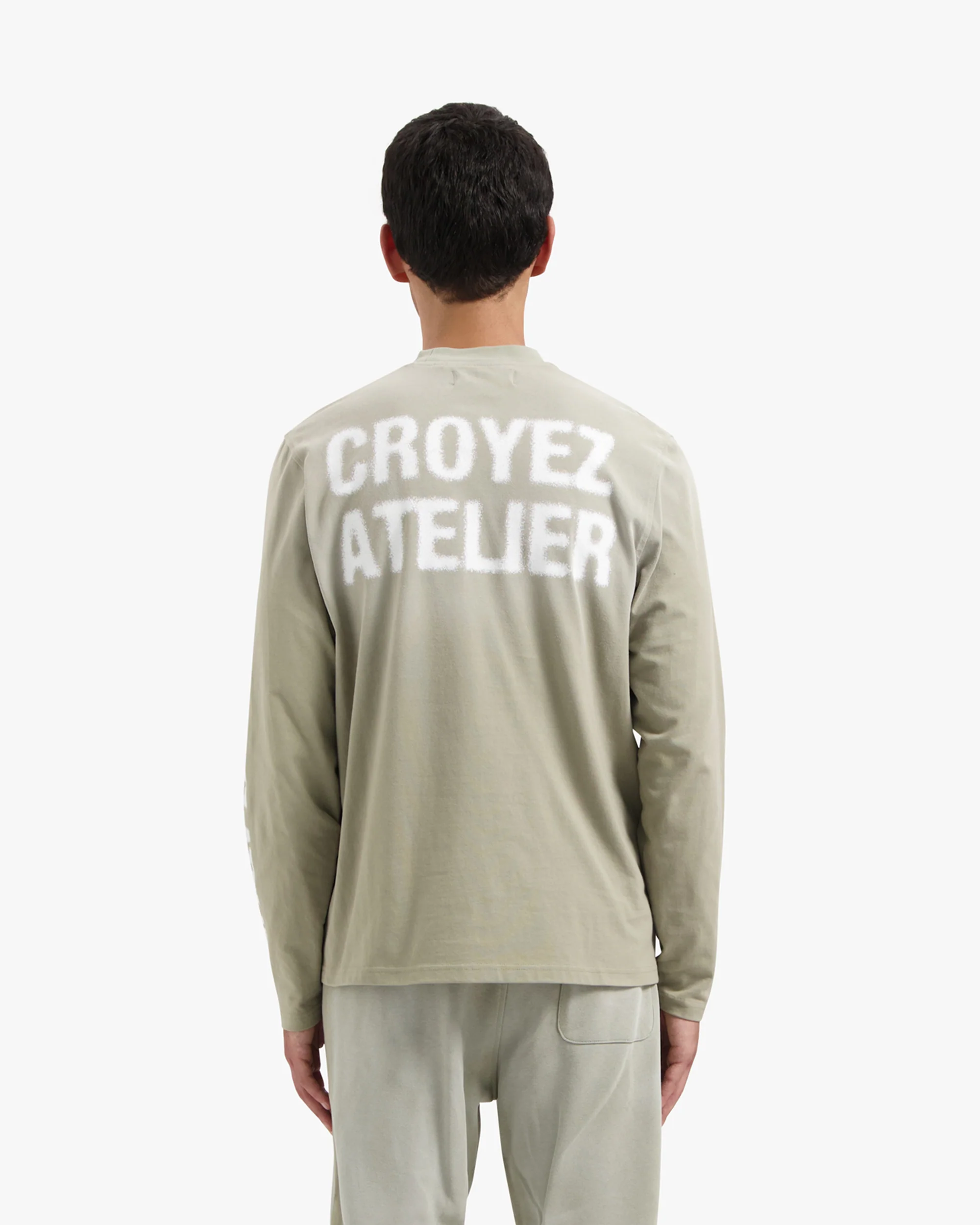CROYEZ SPRAYED ATELIER LONGSLEEVE T-SHIRT | DUSTY OLIVE - Image 4